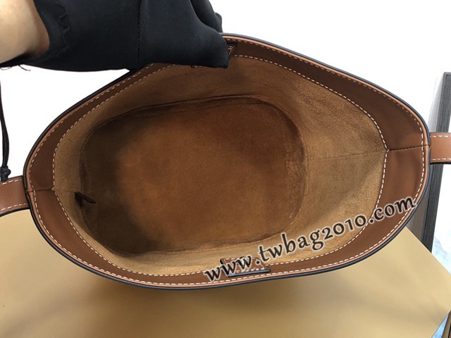 Celine專櫃2023s春夏新品CUIR TRIOMPHE小號繡花光滑牛皮水桶包 賽琳百搭斜挎肩背女包 sldj2433